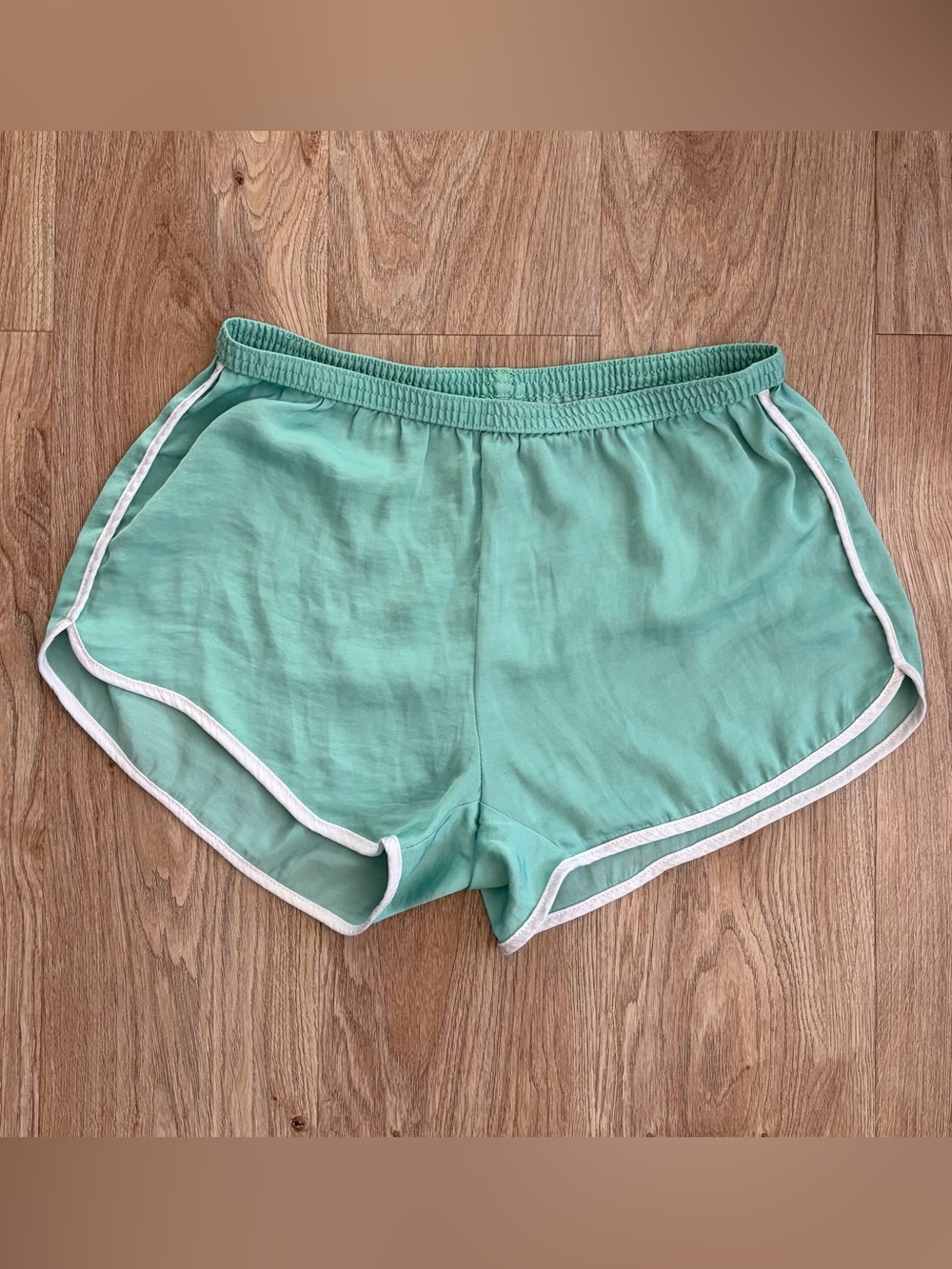 aerie Mint Green Sleep Shorts White Trim Soft Comfy Athletic Look Sz XS